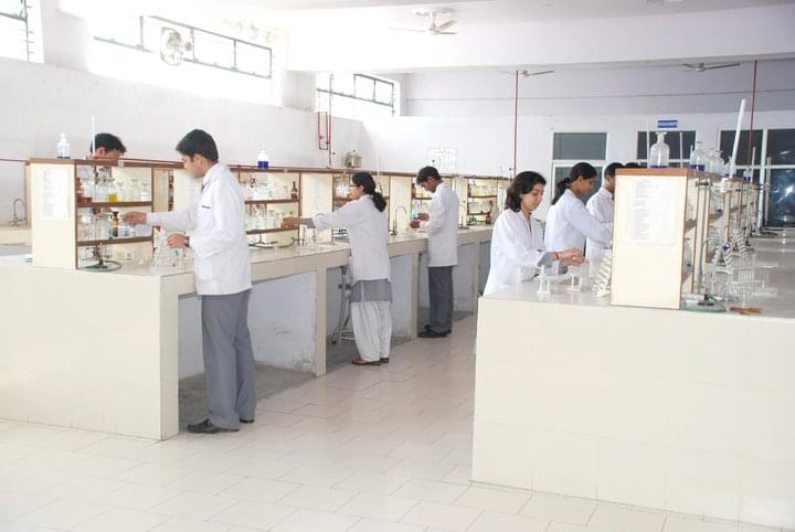 Uttaranchal Dental and Medical Research Institute Dehradun Infrastructure photo 3