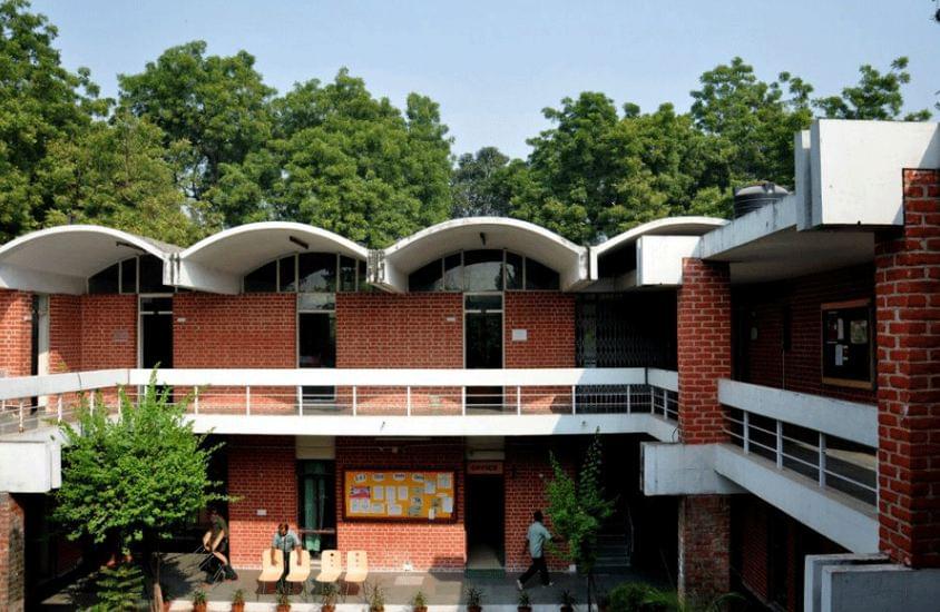 Lady Irwin College Academic Building photo 4