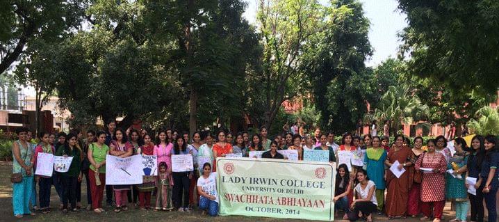 Lady Irwin College Extra Curriculars photo 3