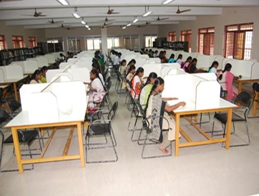 Adhiparasakthi College of Nursing Chennai Lab and Library photo 2