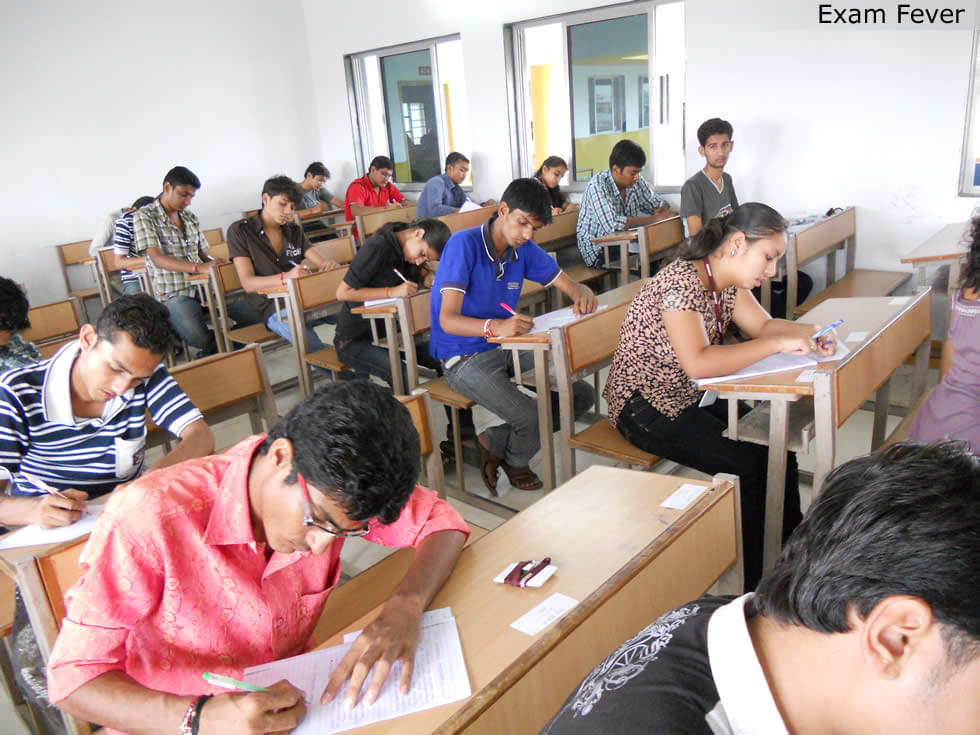 Anand Mercantile College of Science and Computer Technology Academic Building photo 3