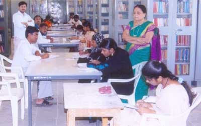 Smt. Chinnamma Basappa Patil Arts and Commerce College Chincholi Facilities photo 2