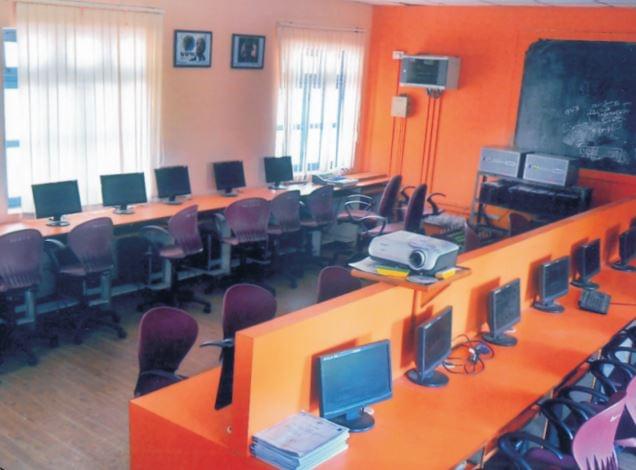 BVV Sangha's Shri SR Kanthi Arts Commerce and Science College Bagalkot Campus photo 3