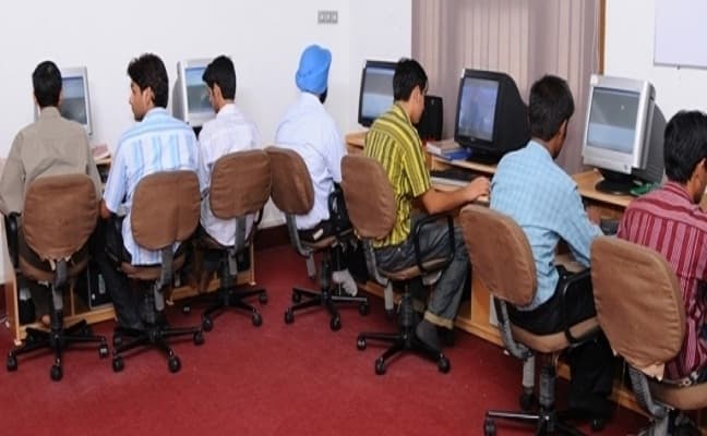 ISF College of pharmacy Moga Labs photo 1