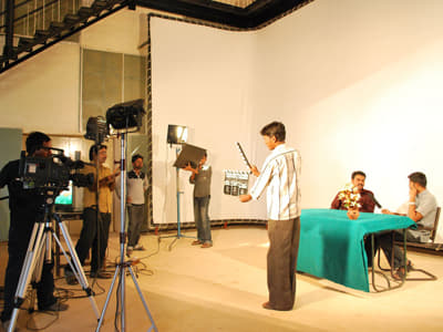 Government Film and Television Institute Bangalore College Images photo 11