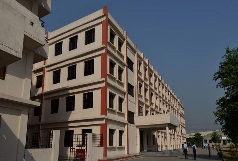 Sunder Deep Pharmacy College Ghaziabad Campus photo 5