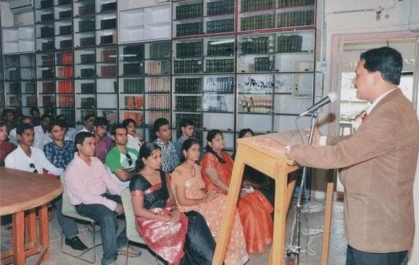 Hitkarini Law College Jabalpur Building & Infrastructure photo 1