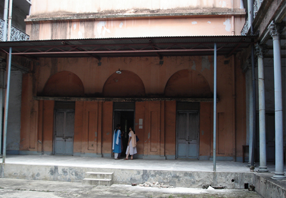 Government Institute of Education for Women Hooghly Academic Building photo 3