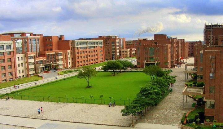 Amity Institute of Nano Technology Noida College Images photo 6