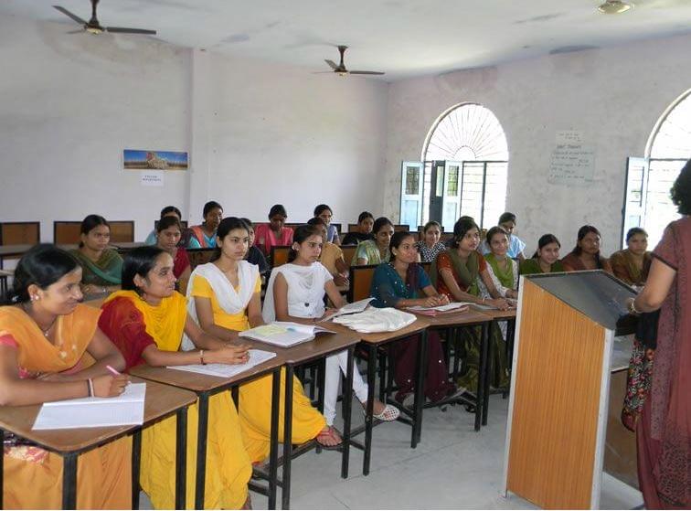 Guru Nanak Girls Post Graduate College Udham Singh Nagar Campus photo 1
