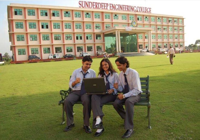 Guru Nanak Khalsa College for Women Ludhiana Infrastructure photo 1