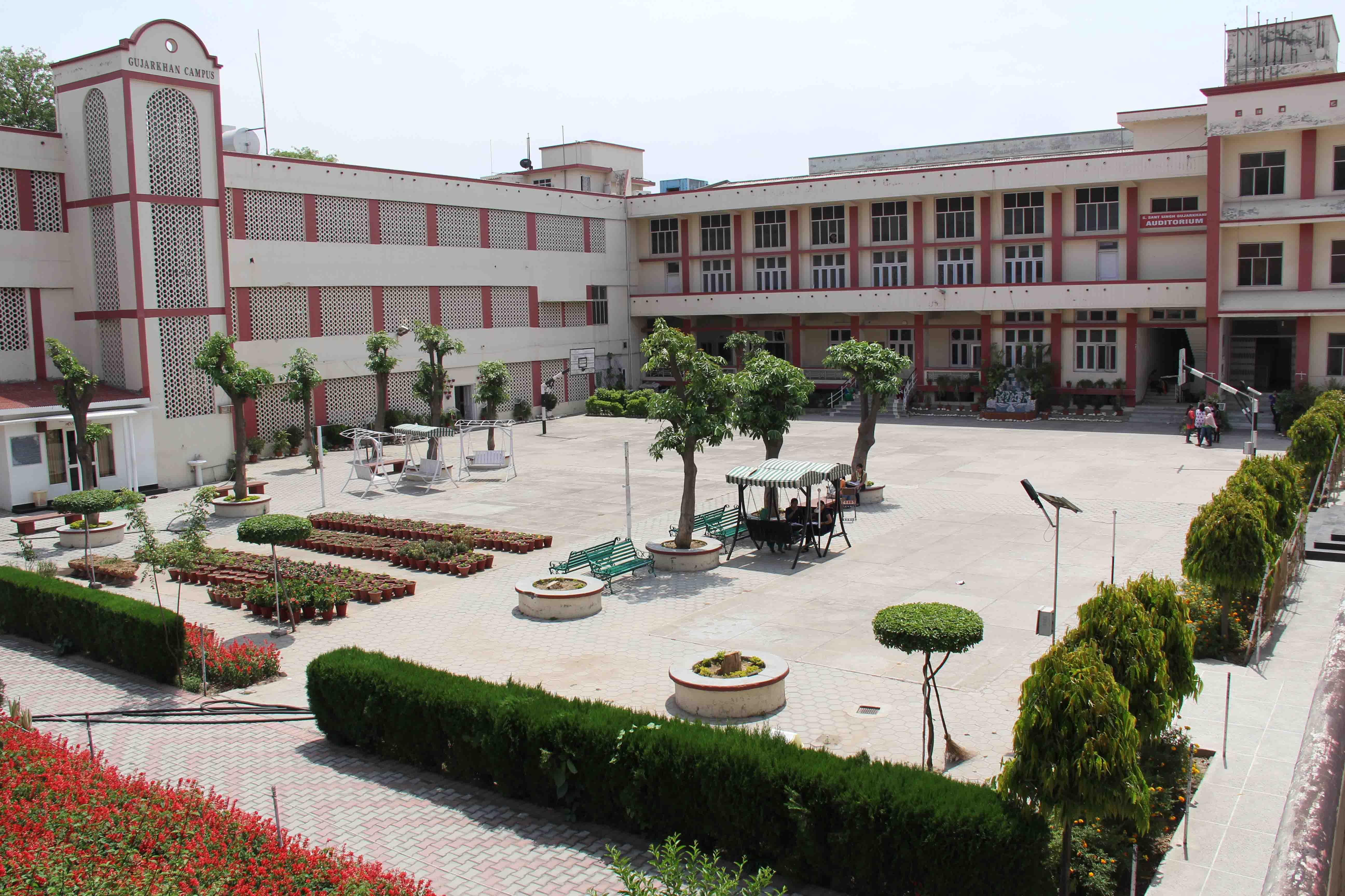 Guru Nanak Khalsa College for Women Ludhiana Infrastructure photo 5