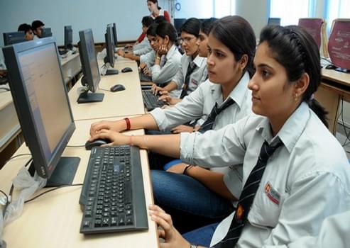 Vedant College of Engineering & Technology Bundi College laboratory photo 3