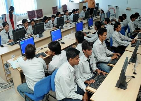 Vedant College of Engineering & Technology Bundi College laboratory photo 4