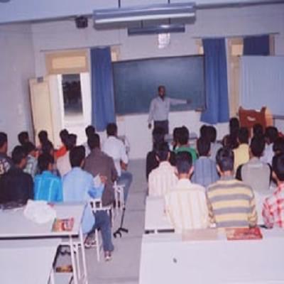 Global Group of Institutions Ropar Labs and Classroom photo 1