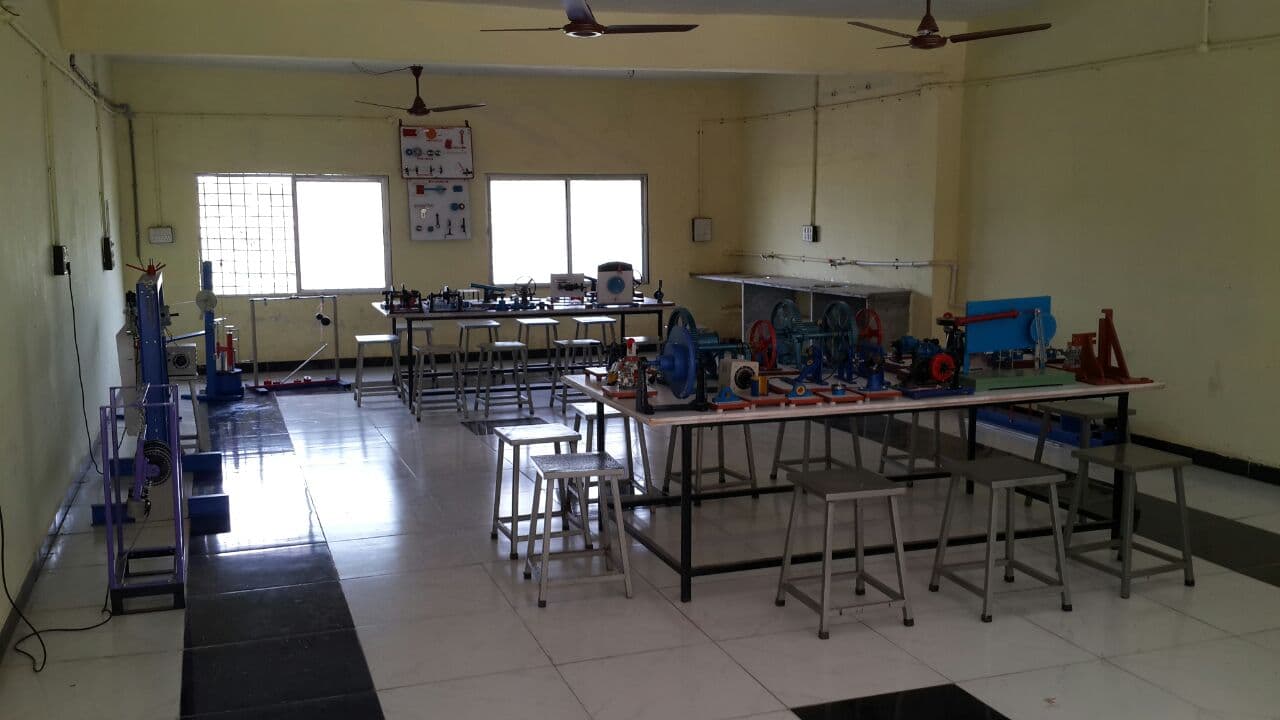 Om Institute of Technology Panchmahal Infrastructure photo 5