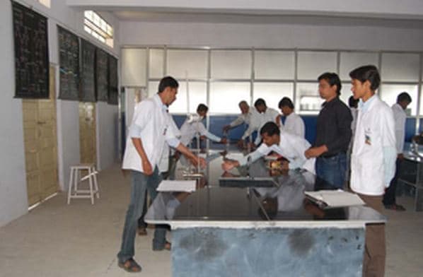 Hindu Girls College Sonepat Campus photo 2