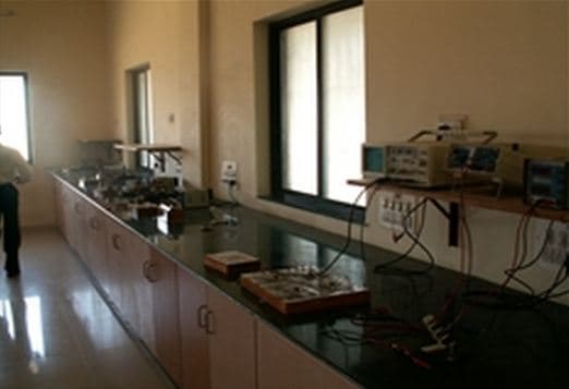 Deshbhakt Harinarayan Bankatlal Soni College Solapur Infrastructure photo 6