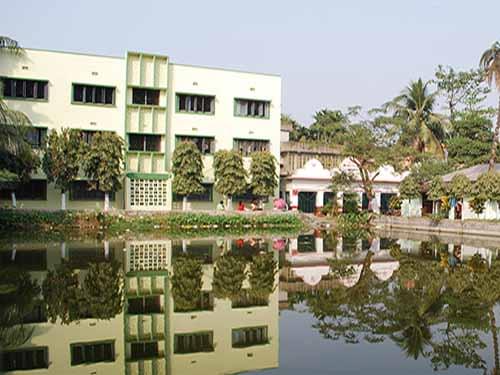 Hiralal Mazumdar Memorial College for Women Dakshineswar Kolkata Campus photo 1