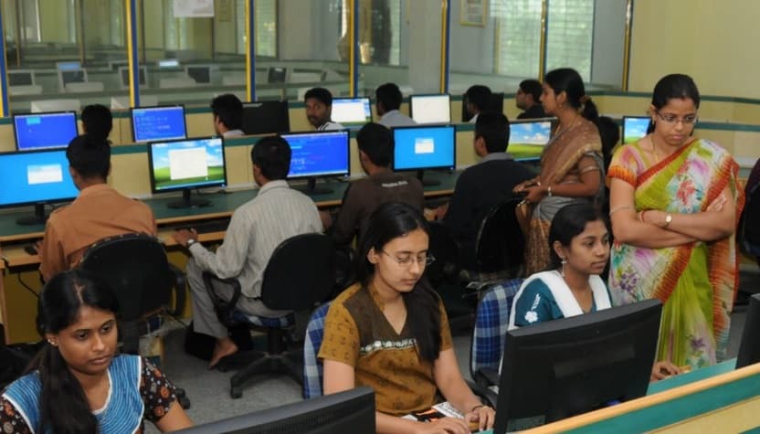 Administrative Management College Bangalore Academic Building photo 1