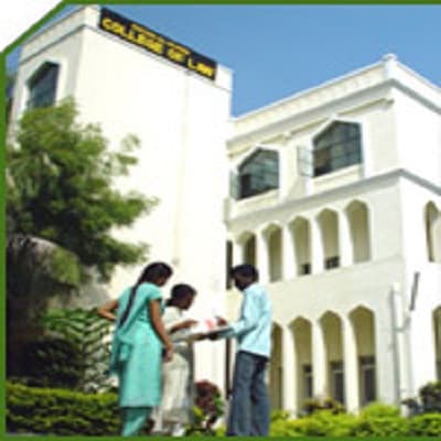 SultanUlUloom College of Law Hyderabad Academic Building photo 1