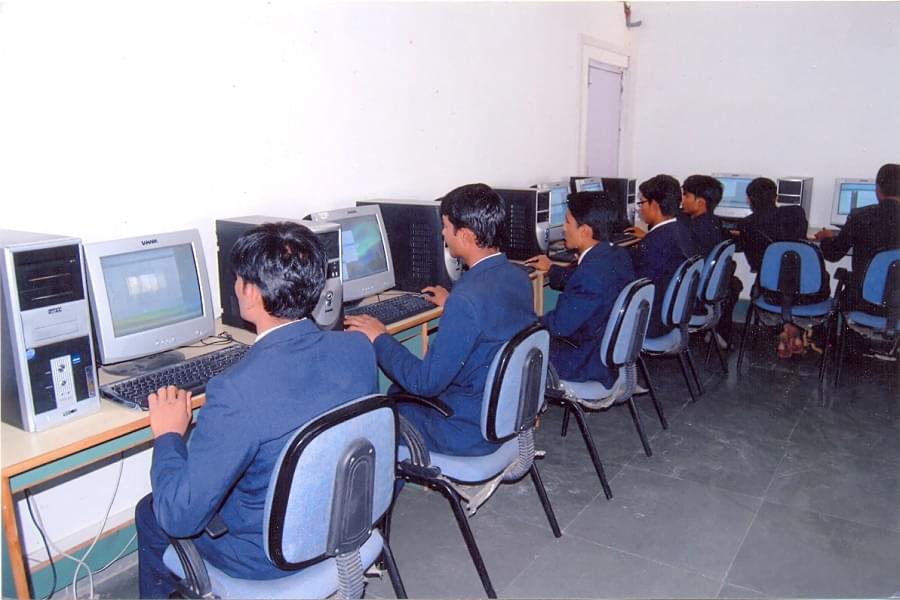 Dr Ram Manohar Lohia Institution of Bioscience and Technology Aurangabad Facility photo 4