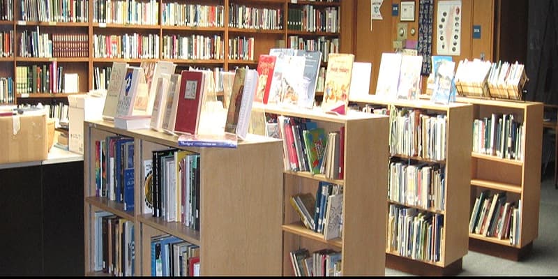 Gokaran Narvadeshver Institute of Technology & Management Barabanki Library photo 1