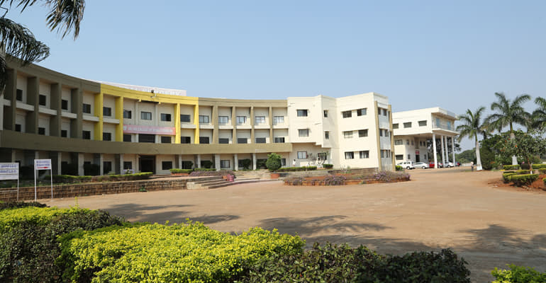 Sri Sai College of Dental Surgery Vikarabad Campus photo 3
