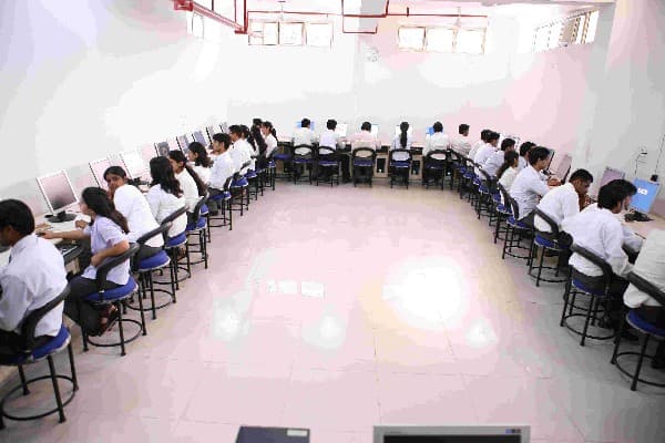 GIBS Rohini Infrastructure photo 1