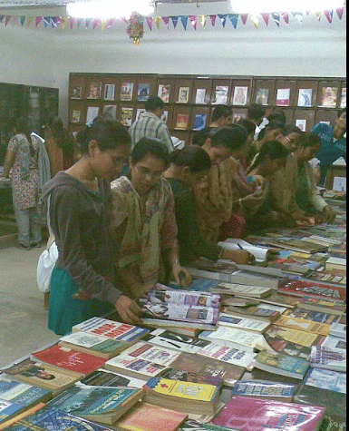 Daulatbhai Trivedi Law College Ahmedabad College Images photo 5