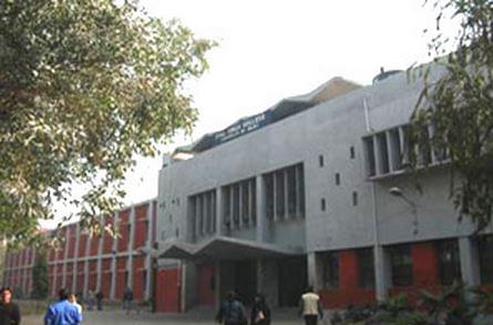 Dyal Singh Evening College Campus photo 4
