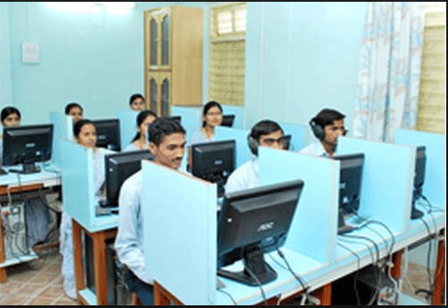 Dhule Charitable Society's Institute of Pharmacy College Images photo 3