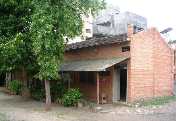 Akola Law College Building photo 1