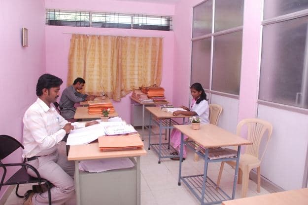 Giriraj Nursing School Pune Facility photo 1