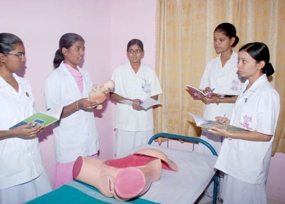 Giriraj Nursing School Pune Facility photo 7