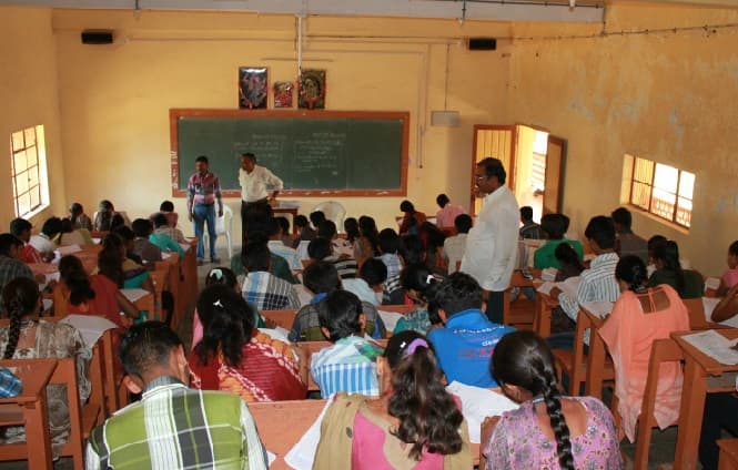 Bhavan's Shri IL Pandya Arts Sci & Jashodabahen Shah Commerce College Kheda Infrastructure photo 3