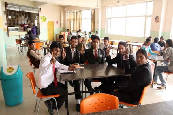 EMax Group of Institutions Ambala Campus photo 4