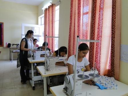 Master Tara Singh Memorial College for Women Ludhiana College Images photo 7