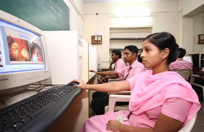 Mohamed Sathak AJ College of Nursing Siruseri Labs photo 4