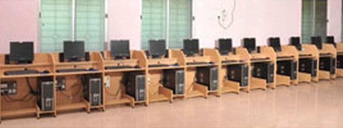 E.M.G. Yadava Women's College Madurai Infrastructure photo 2