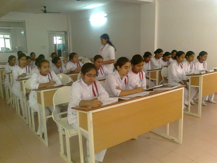 Mother Marry Institute of Nursing Hoshiarpur Infrastructure photo 2