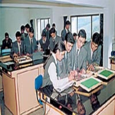 Merit International Institute of Technology The Nilgiris Labs photo 4