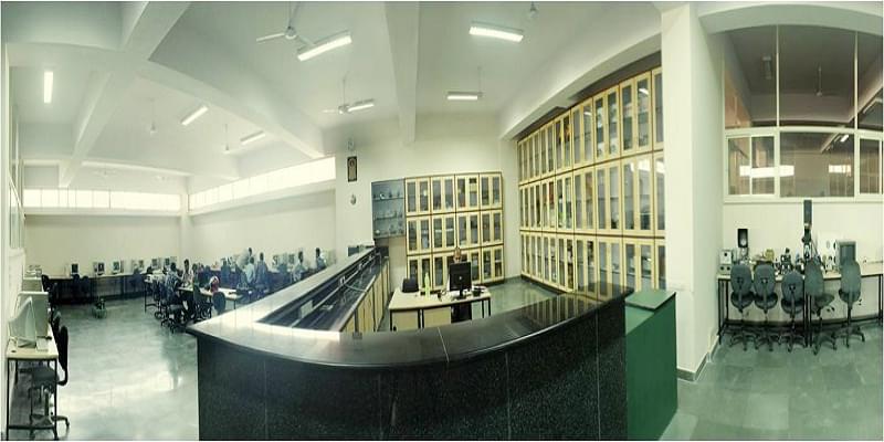Ramaiah School of Advanced Studies Bangalore Library and Lab photo 3