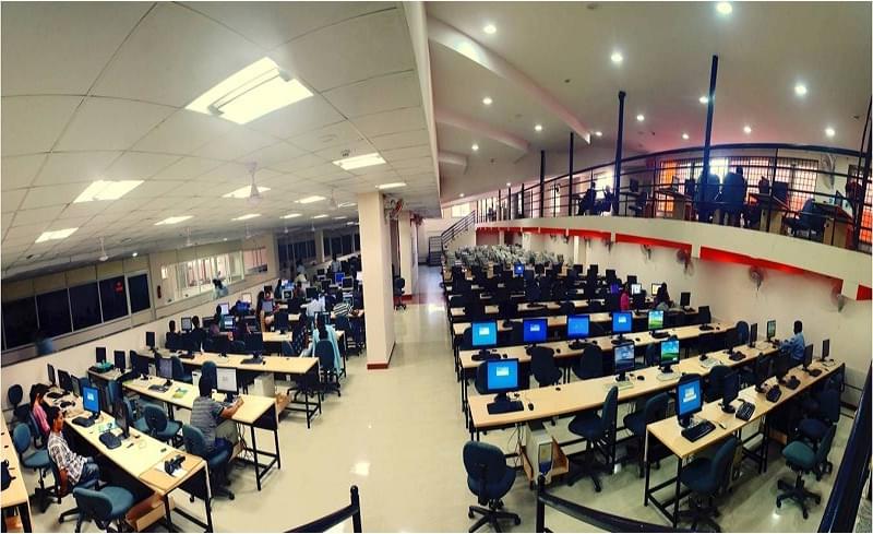 Ramaiah School of Advanced Studies Bangalore Library and Lab photo 4