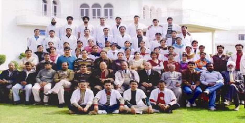 Babe Ke Ayurvedic Medical College Moga College Images photo 2