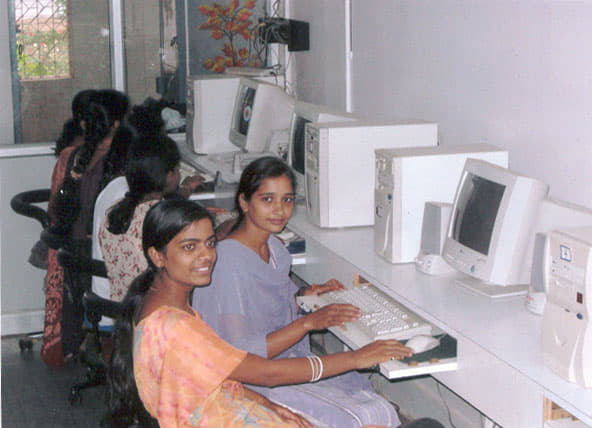 Kalyan Post Graduate College Durg Labs and Library photo 1
