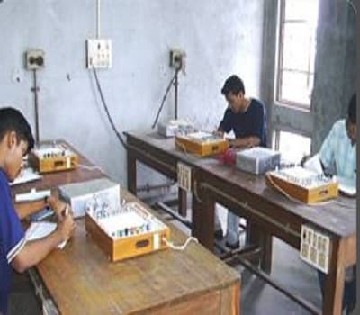 Institute of Radio Physics and Electronics Kolkata Infrastructure photo 4