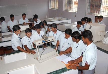 Nadar Saraswathi College of Engineering and Technology Theni Infrastructure photo 1