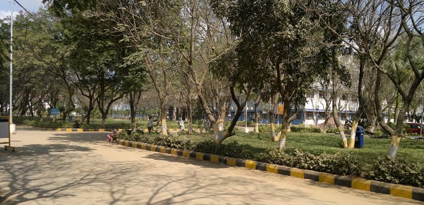 Narayana Medical College and Hospital Nellore Academic Building photo 4