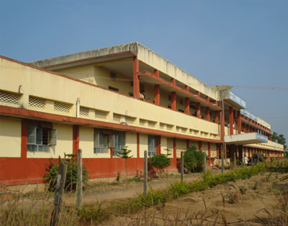 Maratha Mandal's Arts and Commerce College Khanapur Buildings photo 3